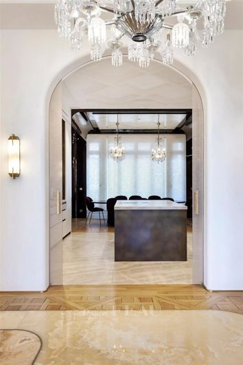 Image No.10-3 Bed Apartment for sale