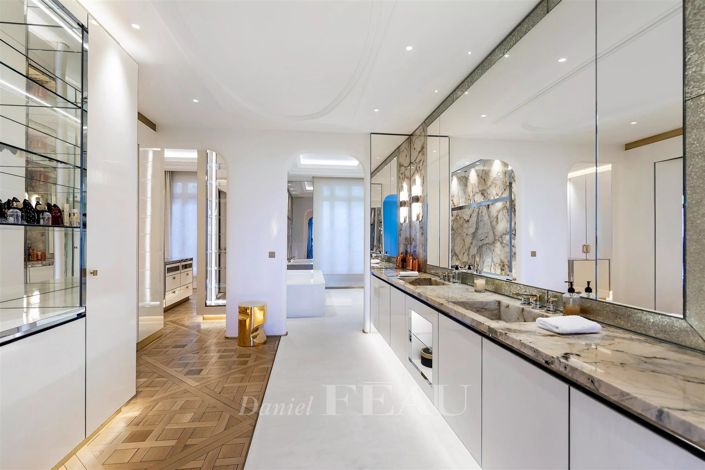 Image No.18-3 Bed Apartment for sale