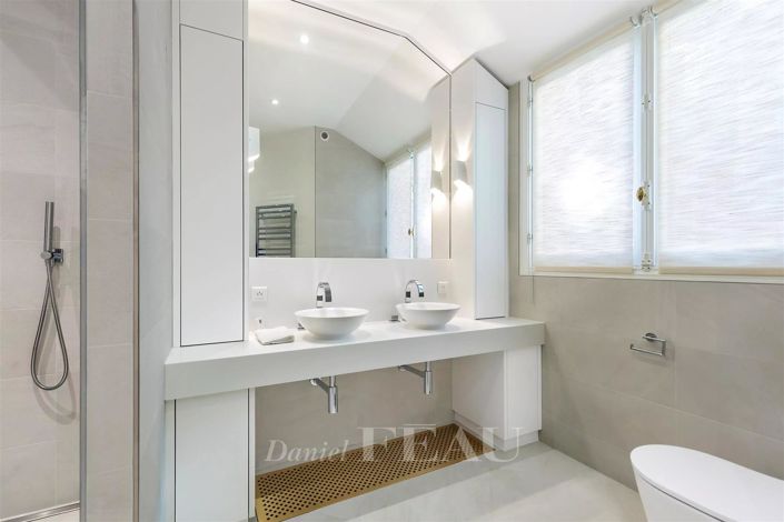 Image No.23-3 Bed Apartment for sale