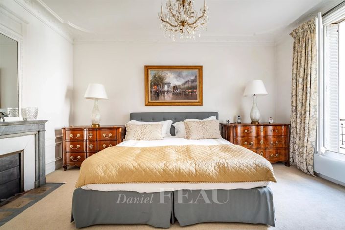 Image No.10-3 Bed Apartment for sale