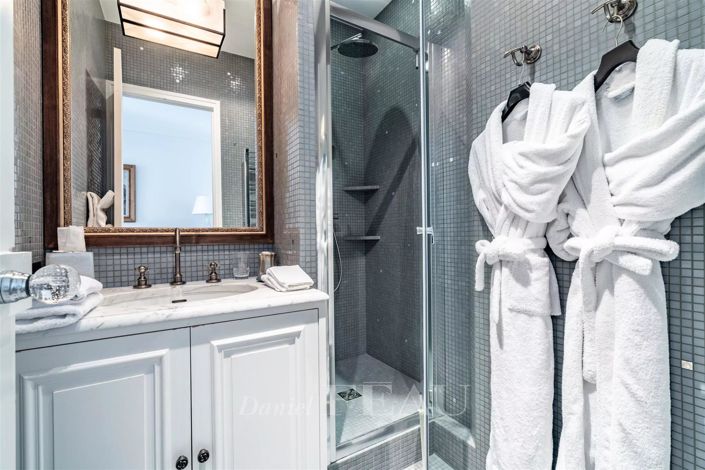 Image No.9-3 Bed Apartment for sale