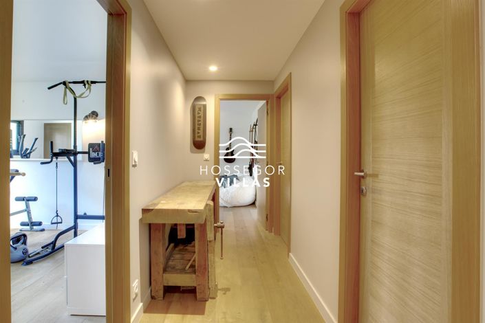 Image No.22-6 Bed House for sale