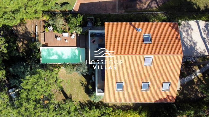 Image No.4-6 Bed House for sale