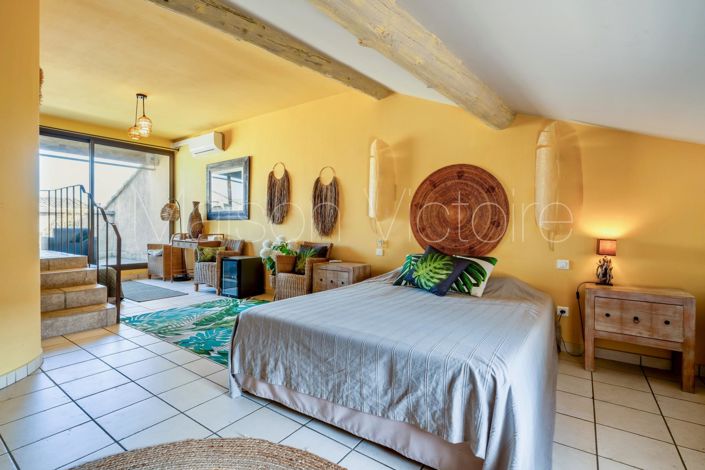 Image No.15-7 Bed House for sale