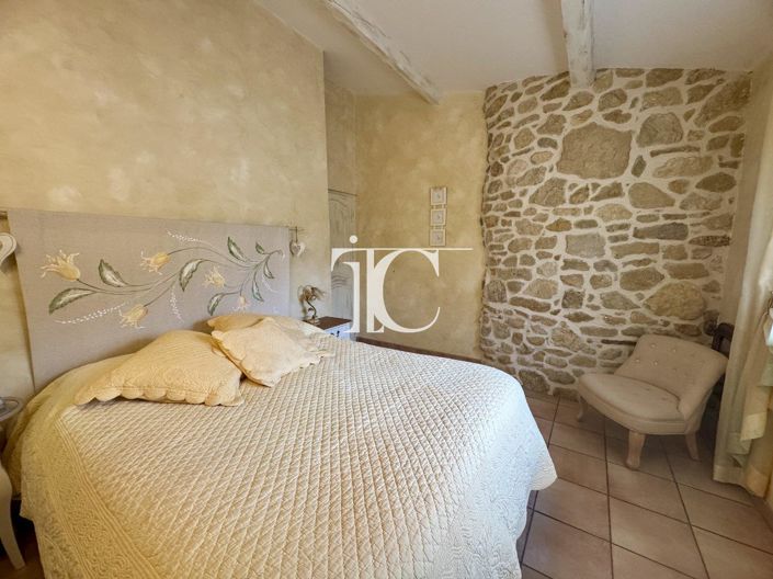 Image No.12-3 Bed House for sale