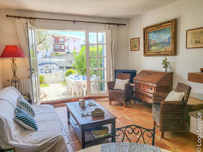 Image No.3-4 Bed House for sale