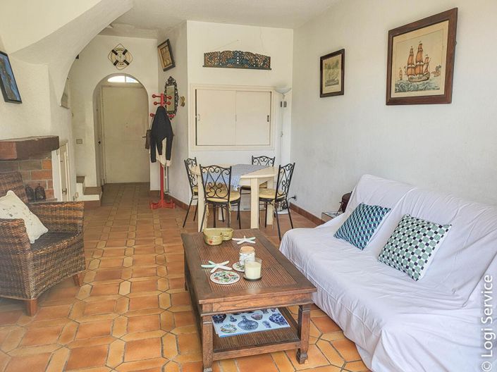 Image No.4-4 Bed House for sale