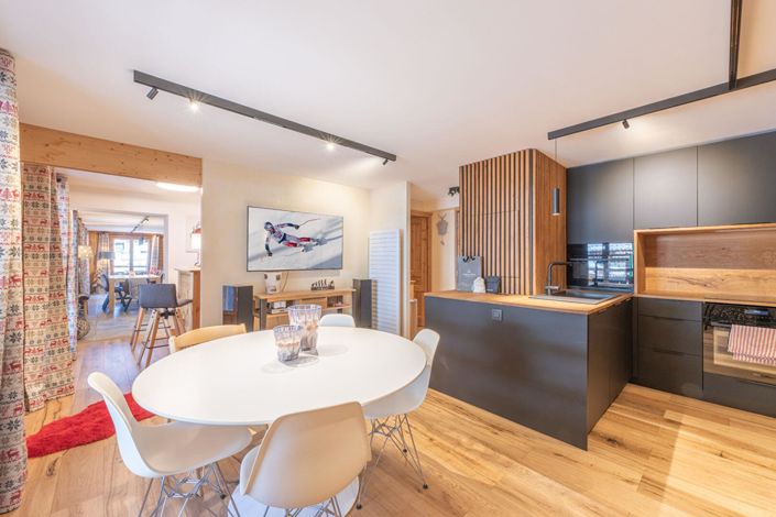 Image No.5-4 Bed Apartment for sale