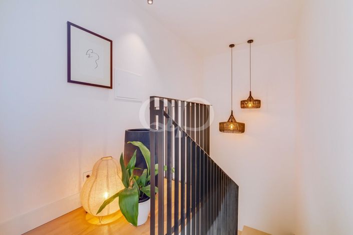 Image No.17-4 Bed House for sale