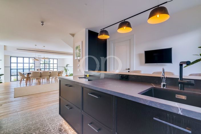 Image No.33-4 Bed House for sale