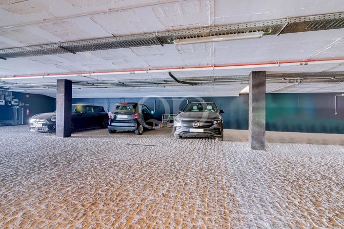 Image No.50-4 Bed House for sale