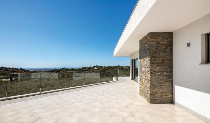 Image No.40-4 Bed House for sale