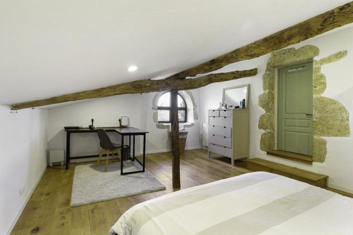 Image No.11-5 Bed House for sale