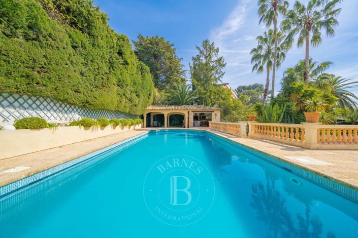 Image No.11-4 Bed House for sale