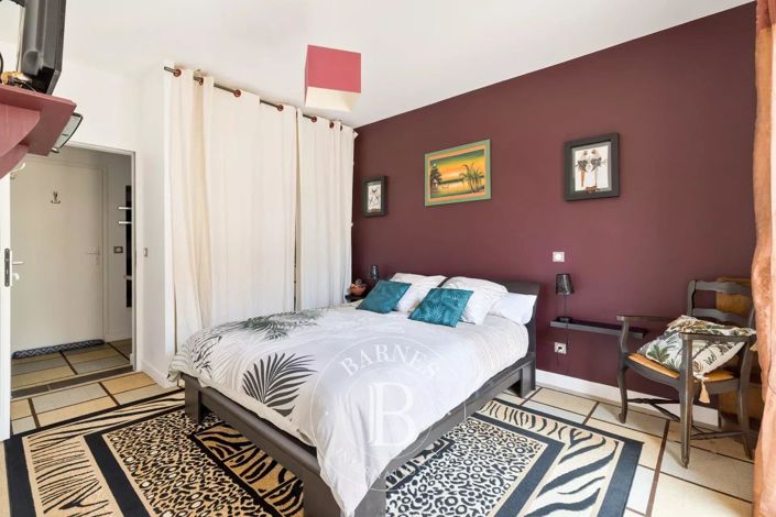 Image No.13-4 Bed House for sale