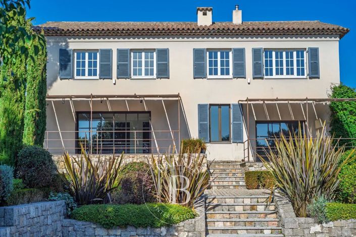 Image No.4-4 Bed House for sale