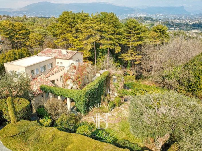 Image No.19-5 Bed House for sale