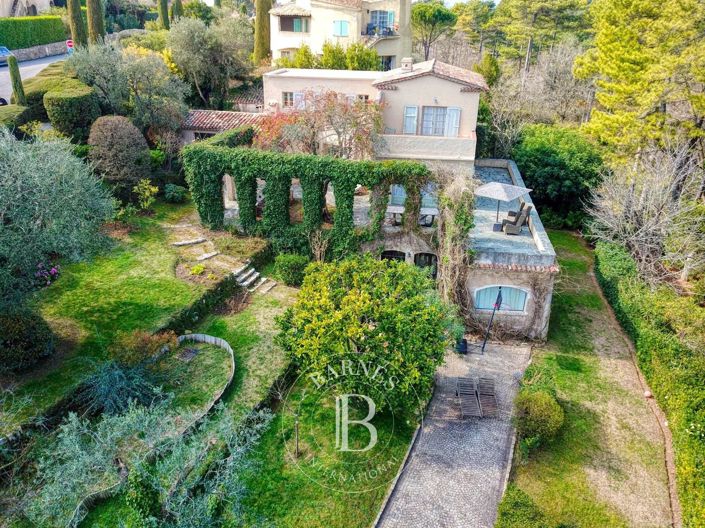 Image No.20-5 Bed House for sale