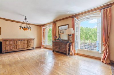 3 Bed Apartment for sale