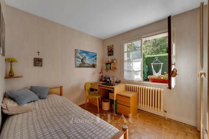 Image No.7-4 Bed House for sale