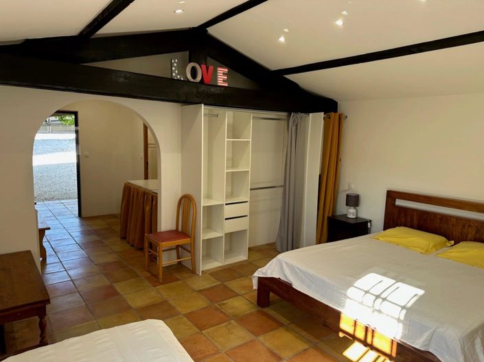 Image No.16-4 Bed House for sale