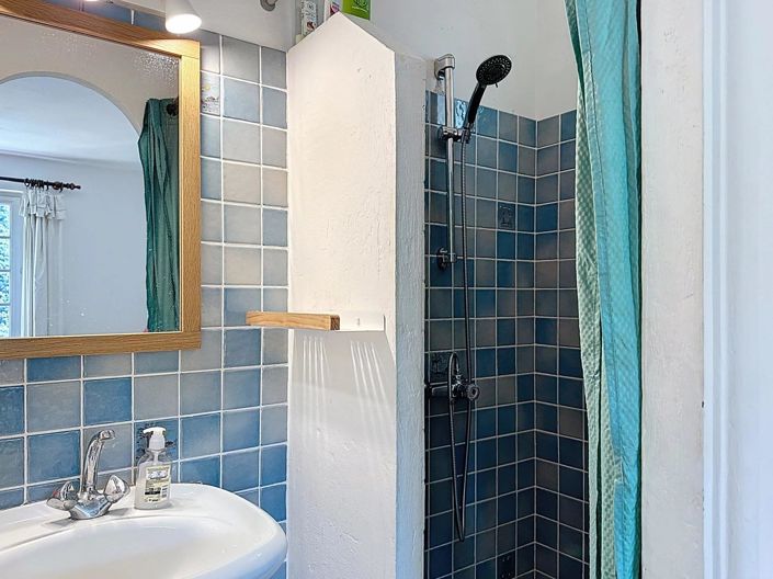 Image No.25-4 Bed House for sale