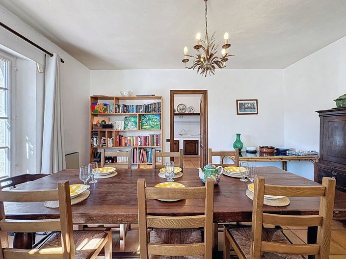 Image No.7-4 Bed House for sale