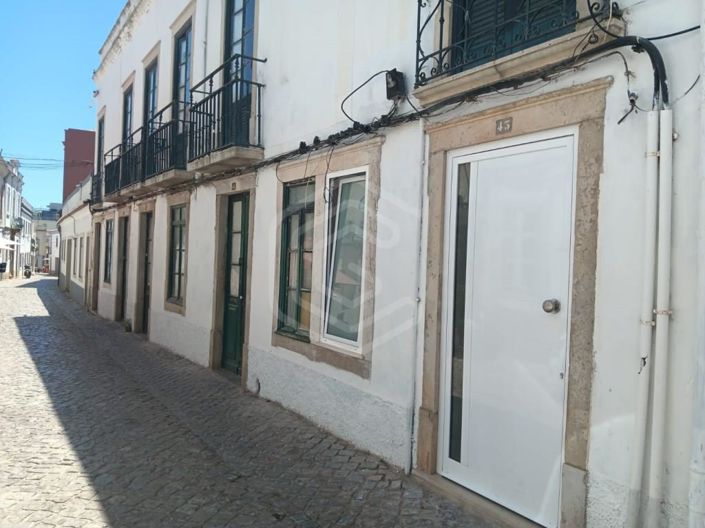 Image No.2-6 Bed Apartment for sale