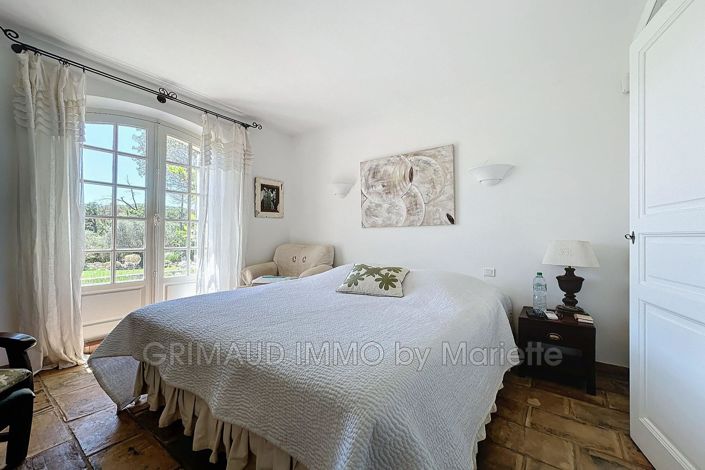 Image No.18-3 Bed House for sale