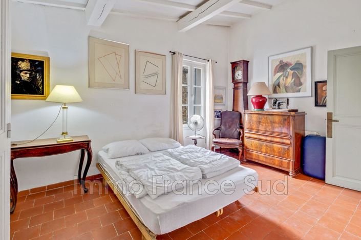 Image No.15-5 Bed House for sale