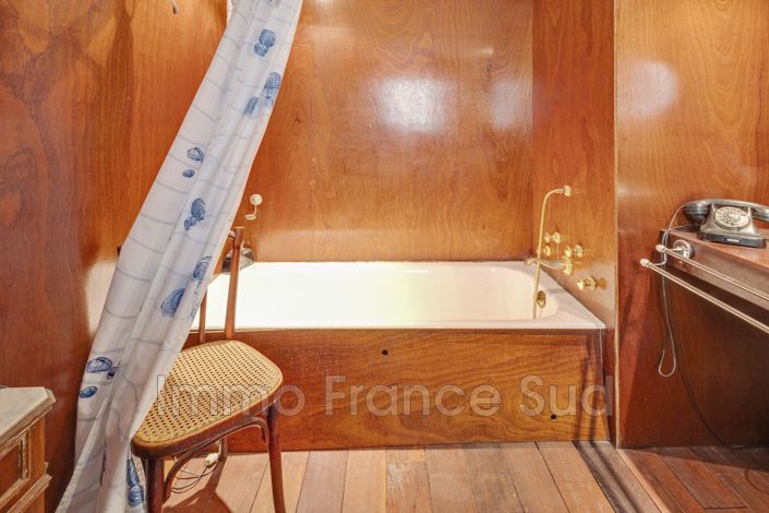 Image No.16-5 Bed House for sale