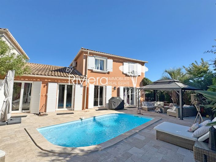 Image No.24-4 Bed House for sale