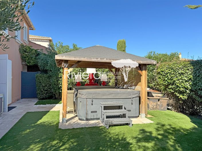 Image No.6-4 Bed House for sale