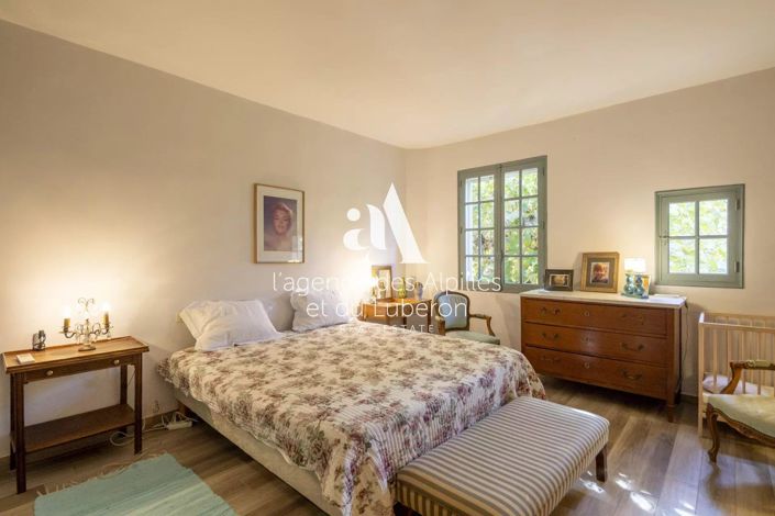 Image No.13-4 Bed House for sale