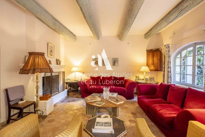 Image No.6-4 Bed House for sale