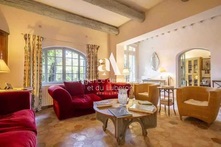 Image No.7-4 Bed House for sale