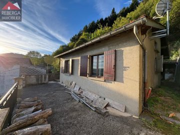 1 - Aussillon, House