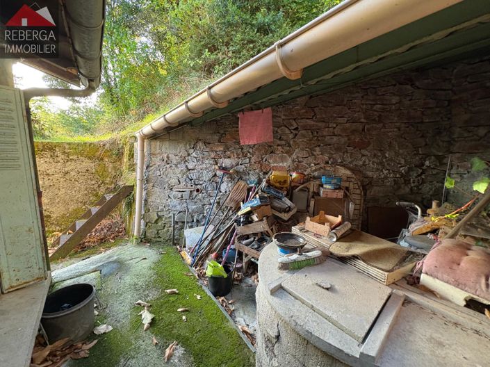 Image No.18-2 Bed House for sale