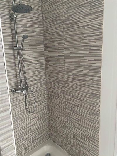 Image No.6-House for sale