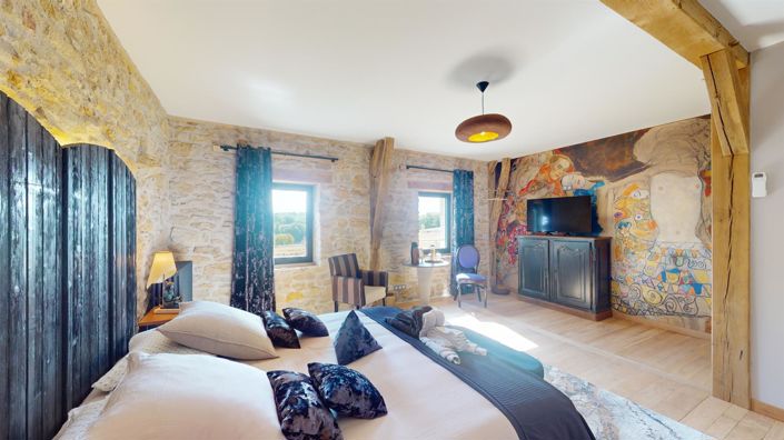 Image No.12-8 Bed House for sale