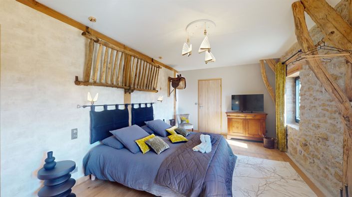 Image No.13-8 Bed House for sale