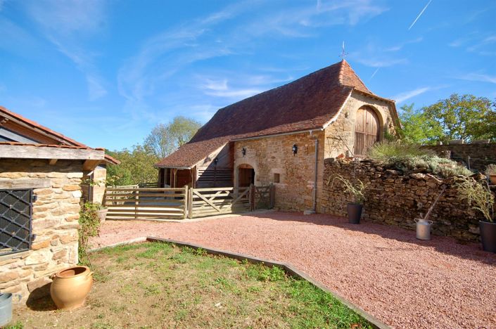 Image No.27-8 Bed House for sale