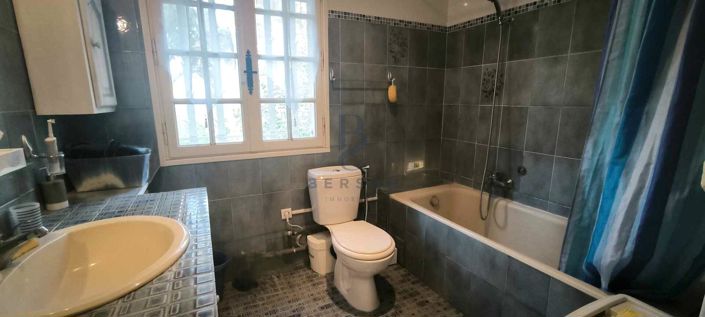 Image No.11-4 Bed House for sale