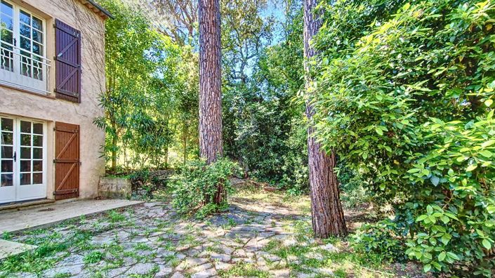 Image No.3-4 Bed House for sale