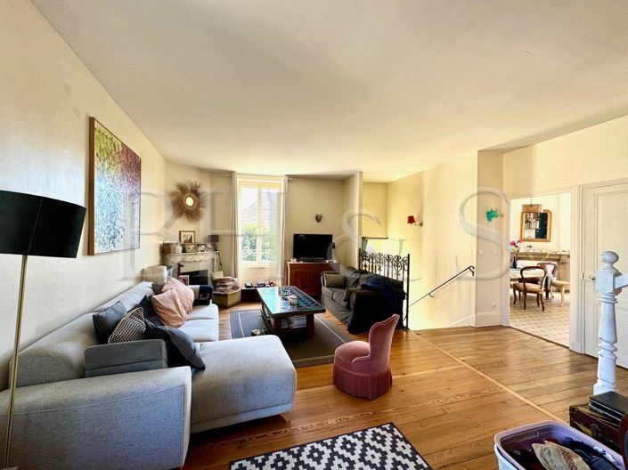 Image No.5-4 Bed House for sale