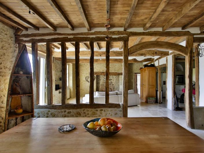 Image No.10-3 Bed House for sale