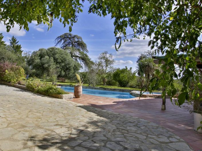 Image No.6-3 Bed House for sale