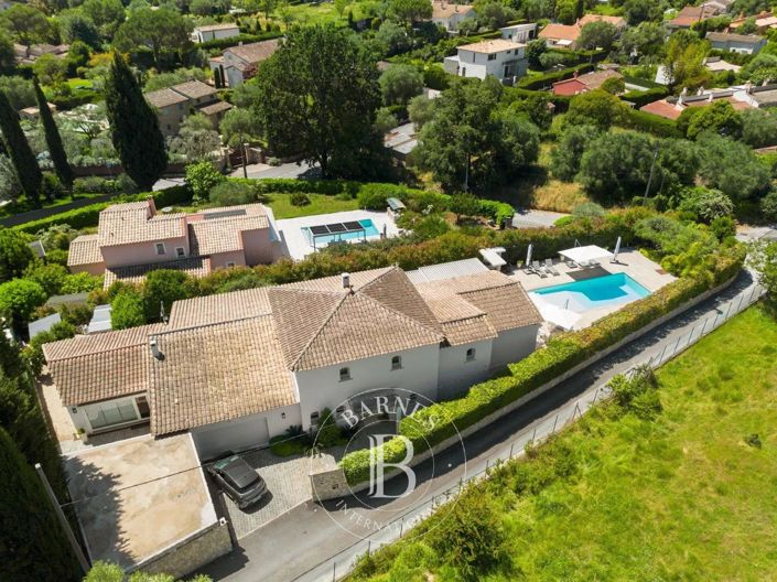 Image No.24-4 Bed House for sale