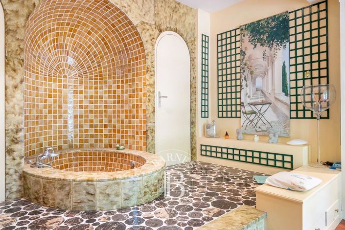 Image No.36-3 Bed House for sale