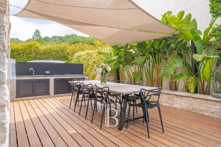 Image No.7-4 Bed House for sale